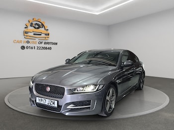 Used Jaguar XE 2017 for sale - 78988166: Photo