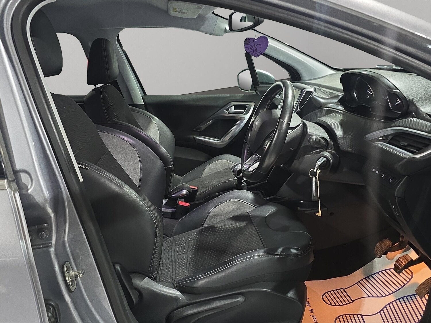 Used Peugeot 2008 2018 for sale - 77550774: Photo 12