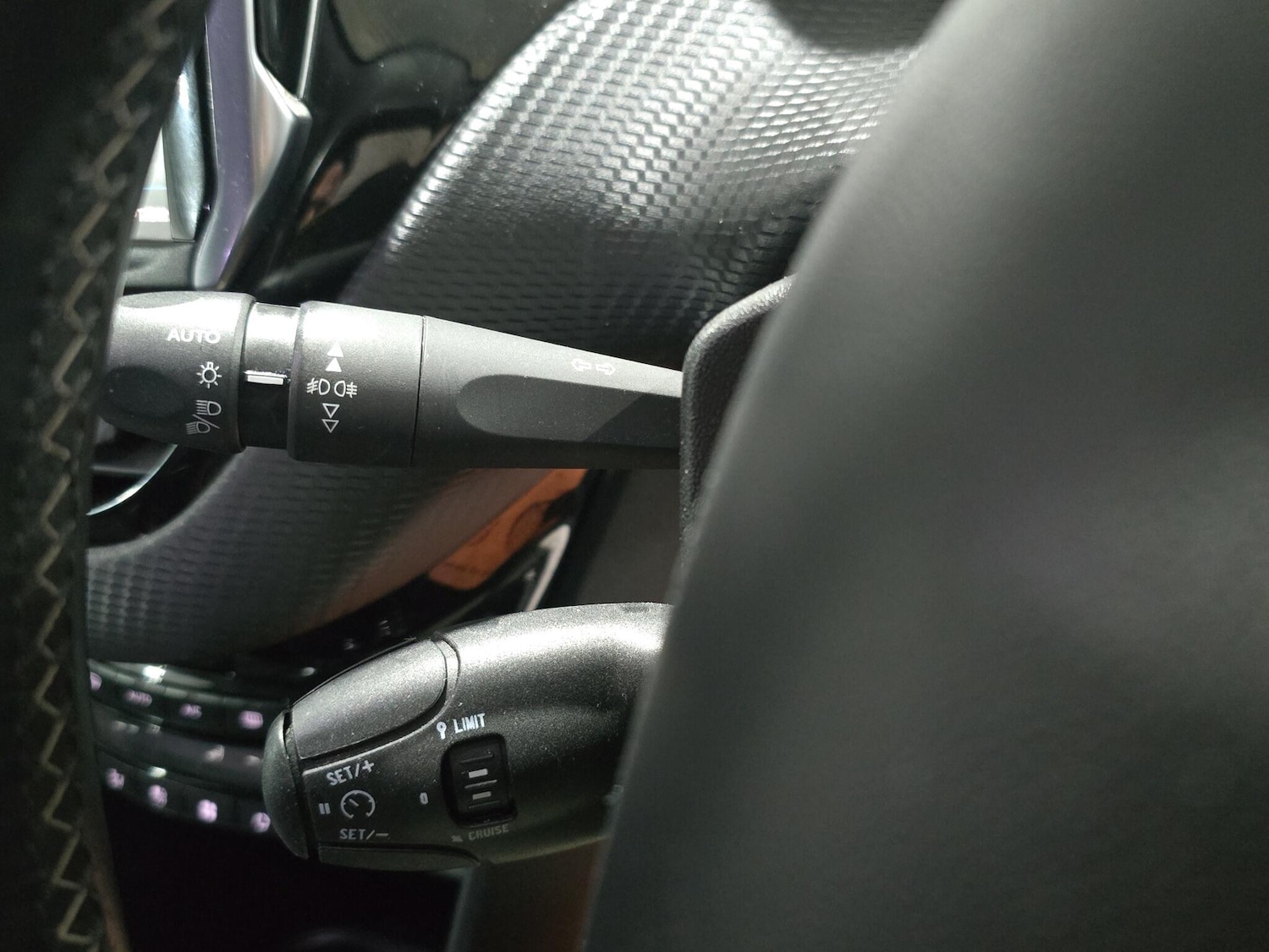 Used Peugeot 2008 2018 for sale - 77550774: Photo 17