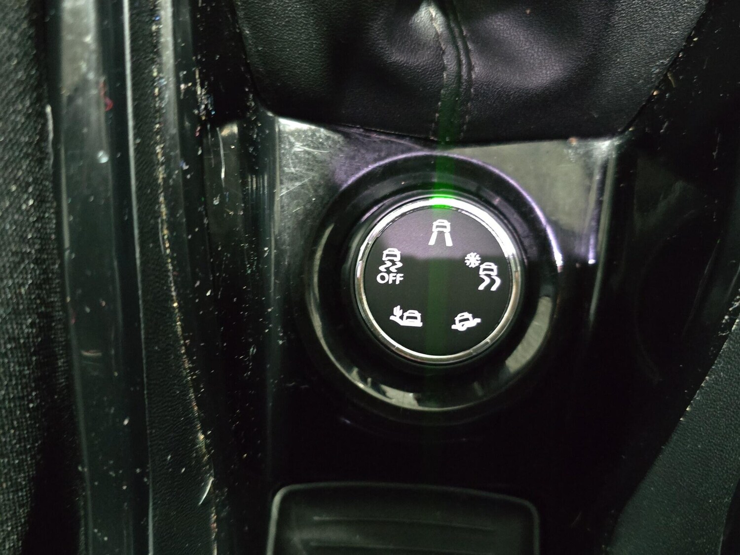 Used Peugeot 2008 2018 for sale - 77550774: Photo 25