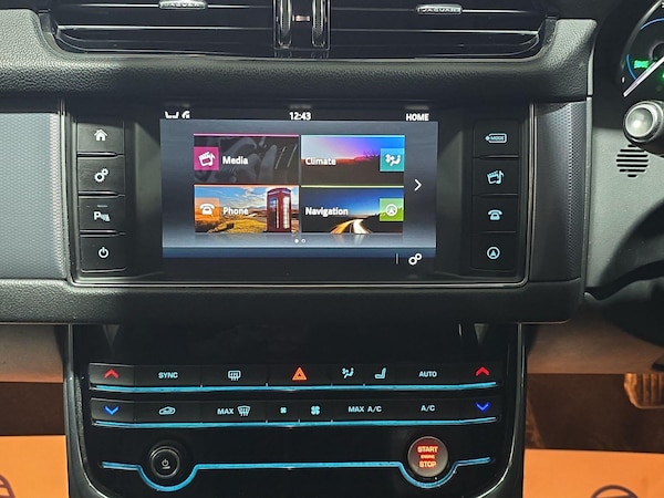Used Jaguar XF 2016 for sale - 76152299: Photo 19