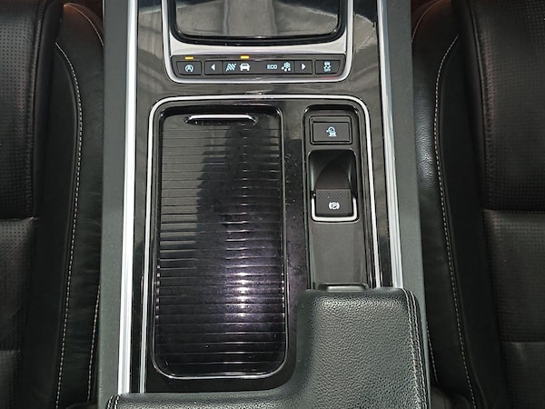 Used Jaguar XF 2016 for sale - 76152299: Photo 21