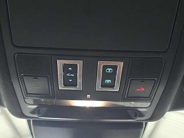 Used Jaguar XF 2016 for sale - 76152299: Photo 22