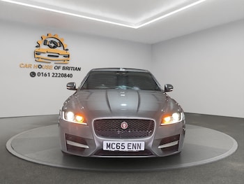 Used Jaguar XF 2016 for sale - 76152299: Photo 4