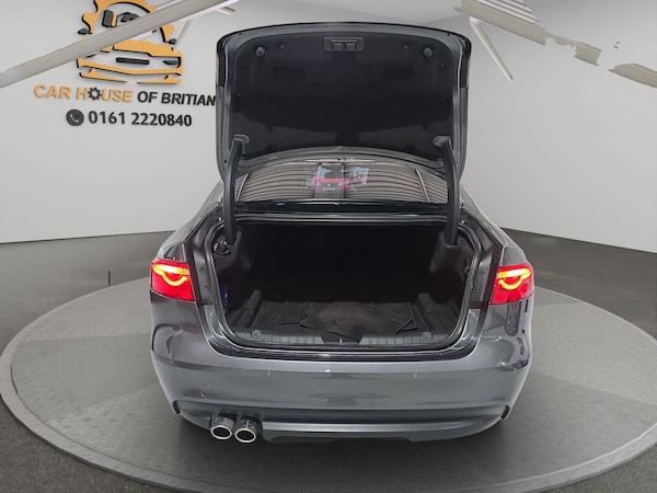 Used Jaguar XF 2016 for sale - 76152299: Photo 9