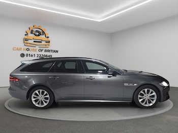 Used Jaguar XF 2019 for sale - 76521874: Photo