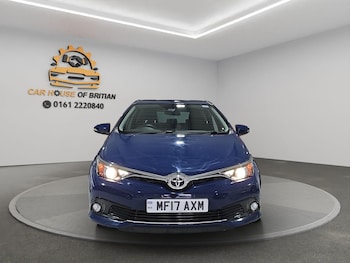 Used Toyota Auris 2017 for sale - 76832605: Photo