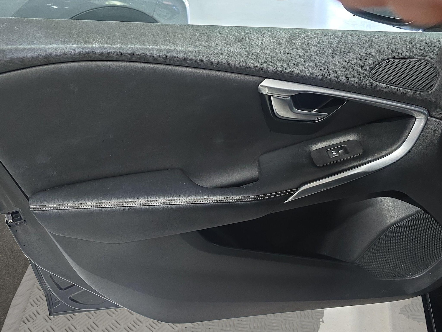 Used Volvo V40 2019 for sale - 76953069: Photo 26