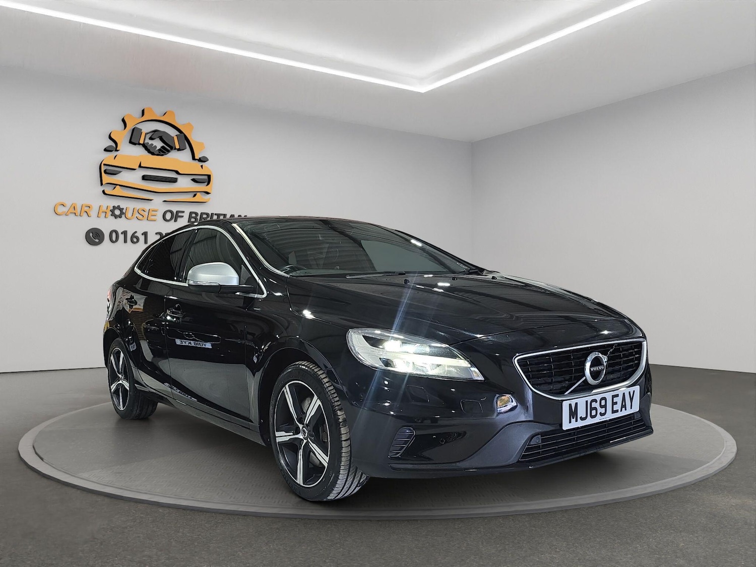 Used Volvo V40 2019 for sale - 76953069: Photo 4