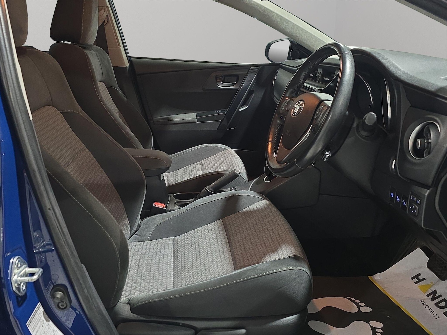 Used Toyota Auris 2018 for sale - 76997349: Photo 10