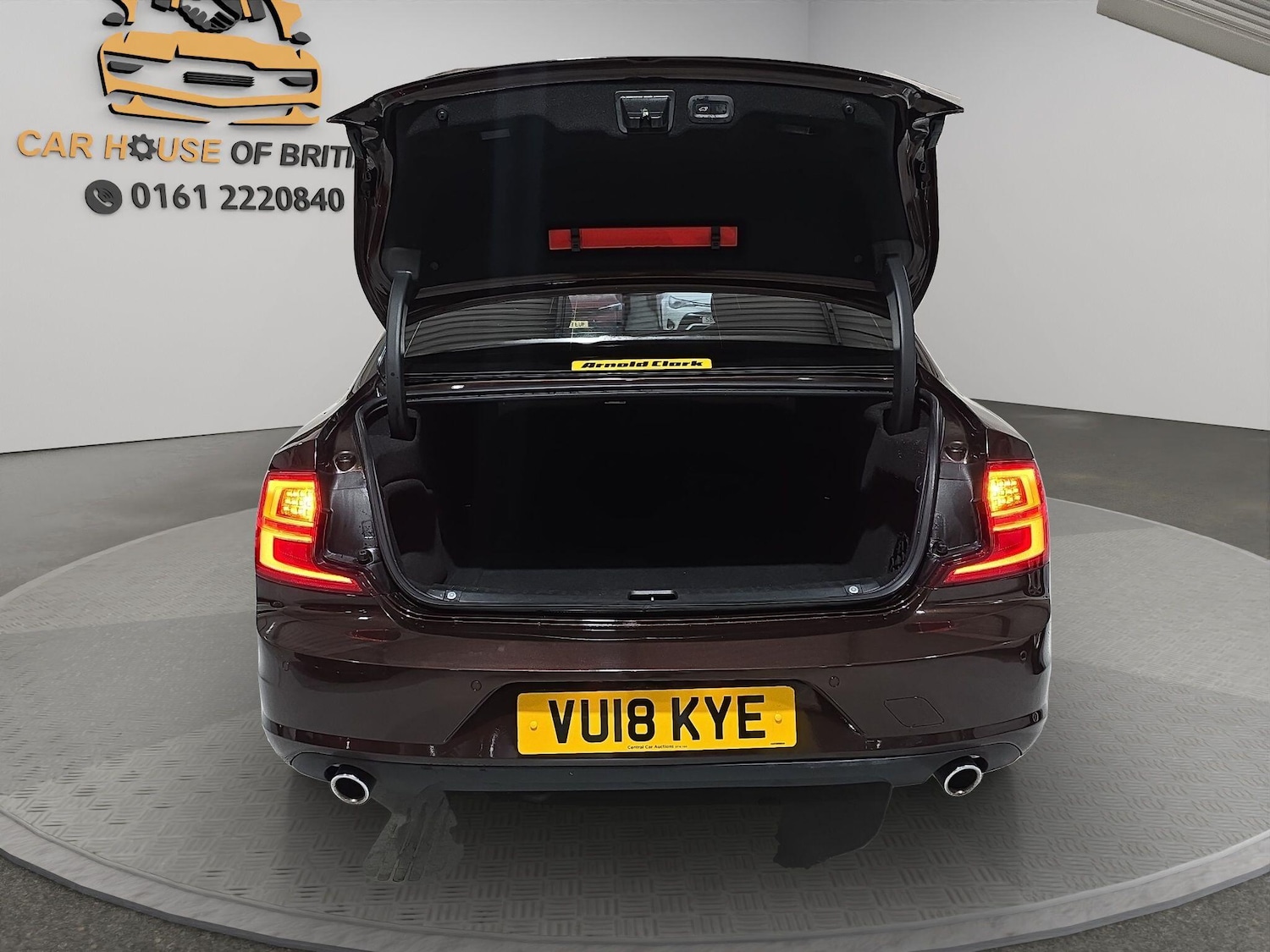 Used Volvo S90 for sale - 76992369: Photo 10