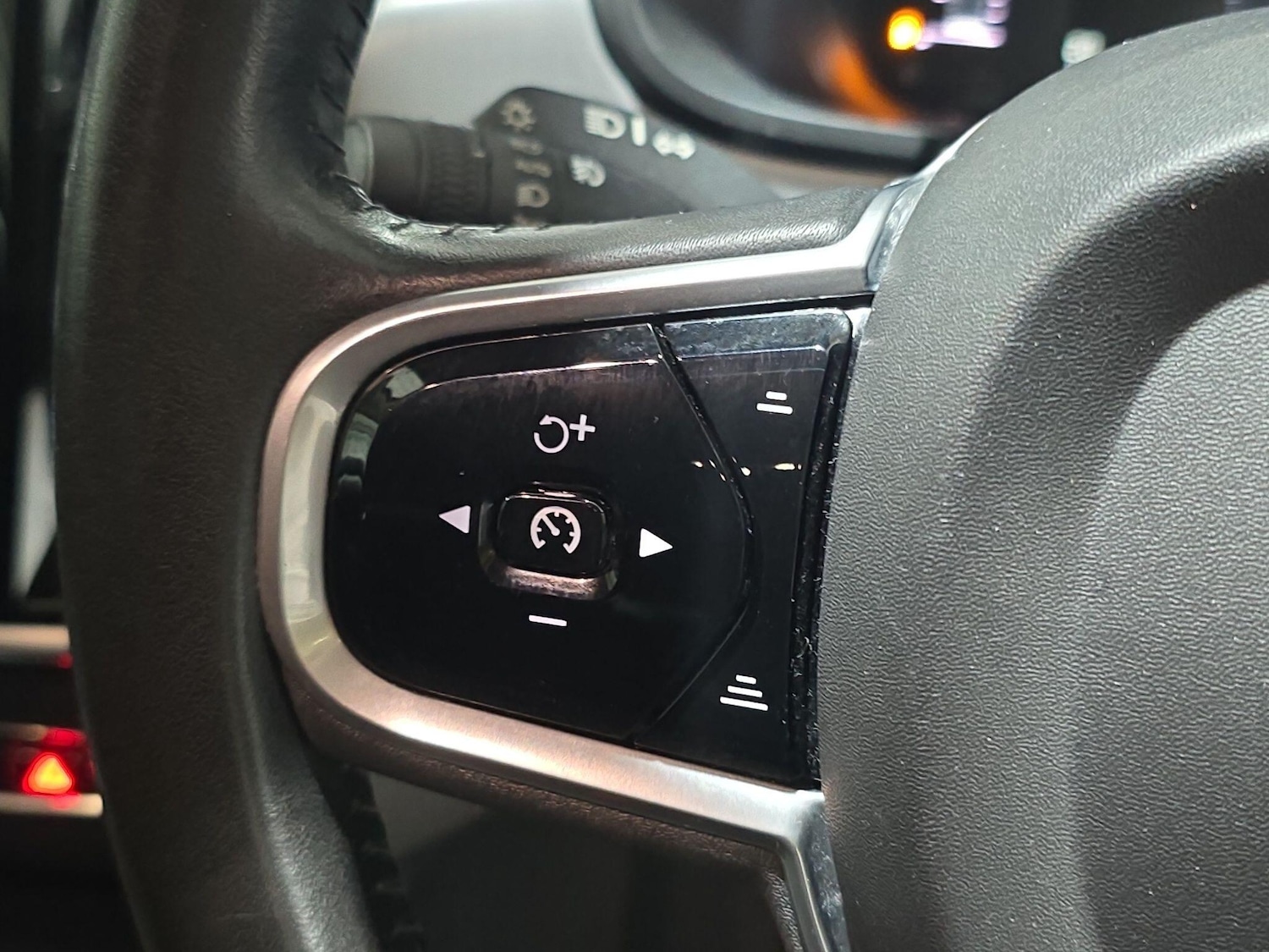 Used Volvo S90 for sale - 76992369: Photo 29