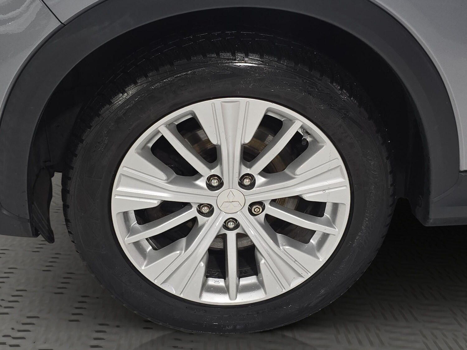 Used Mitsubishi Eclipse Cross 2018 for sale - 76408900: Photo 28