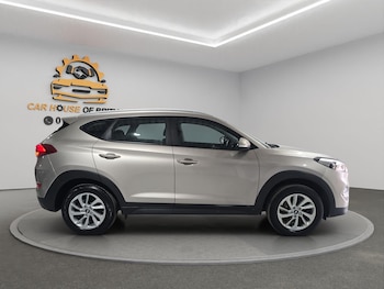 Used Hyundai TUCSON 2018 for sale - 75519584: Photo