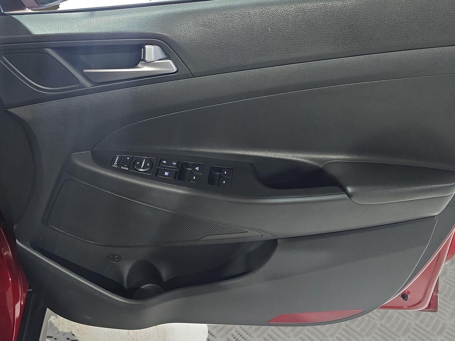 Used Hyundai TUCSON 2016 for sale - 77549291: Photo 24