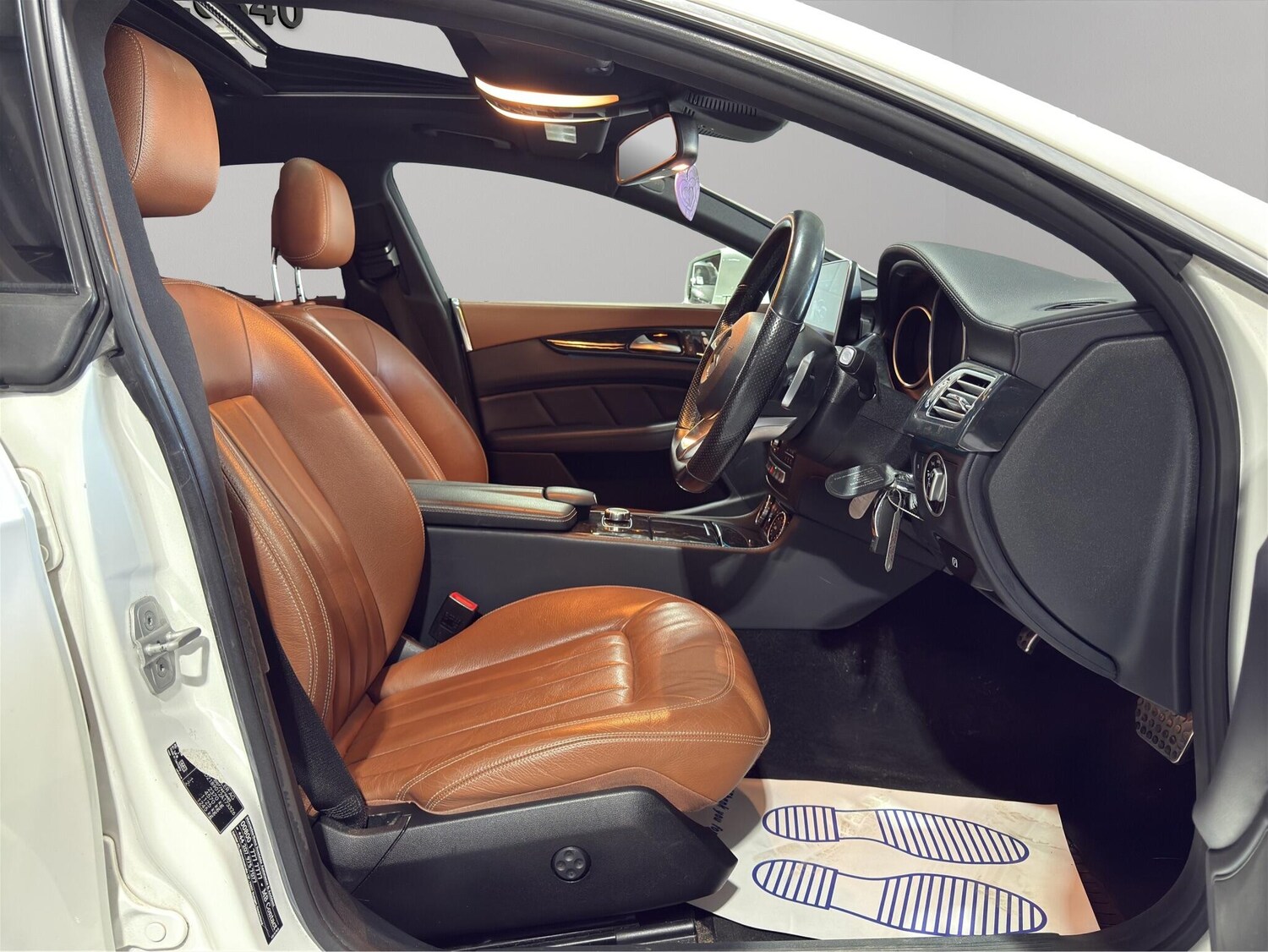 Used Mercedes-Benz CLS 2015 for sale - 78170823: Photo 10