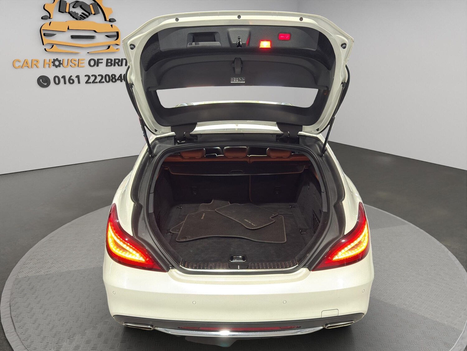 Used Mercedes-Benz CLS 2015 for sale - 78170823: Photo 32