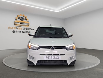 Used Ssangyong Tivoli 2016 for sale - 79328801: Photo