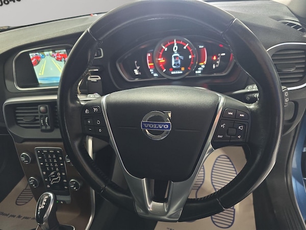 Used Volvo V40 2015 for sale - 75127148: Photo 17