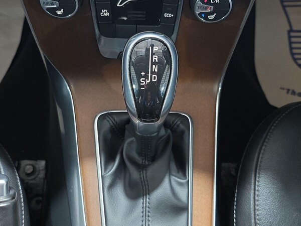 Used Volvo V40 2015 for sale - 75127148: Photo 20