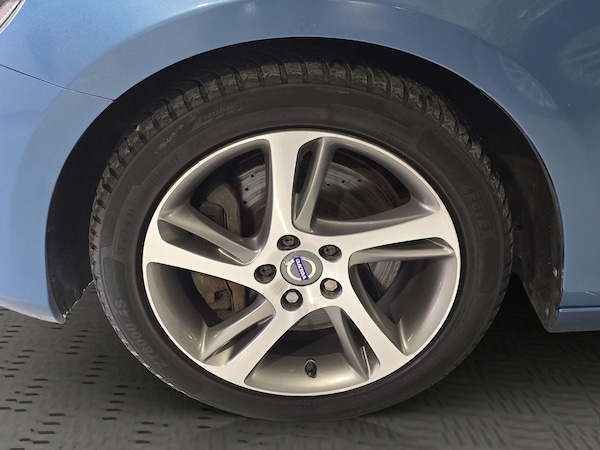 Used Volvo V40 2015 for sale - 75127148: Photo 34