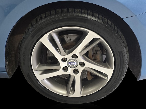 Used Volvo V40 2015 for sale - 75127148: Photo 35
