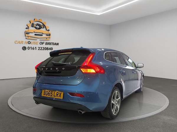 Used Volvo V40 2015 for sale - 75127148: Photo 5