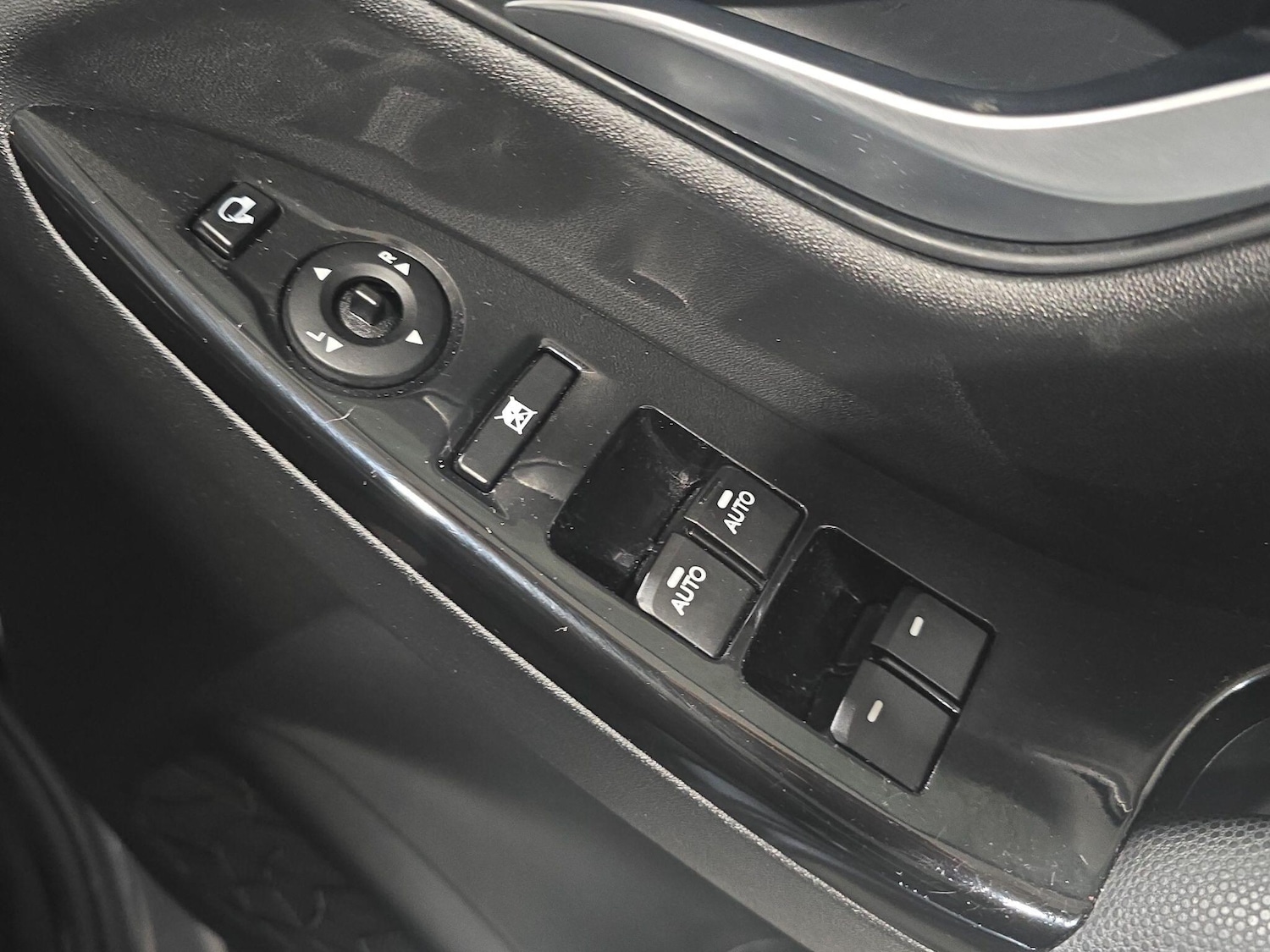 Used Hyundai Ix20 2015 for sale - 76991689: Photo 24