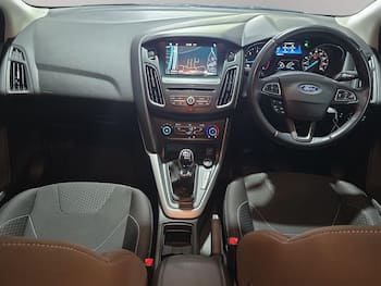 Used Ford Focus 2017 for sale - 79794522: Photo