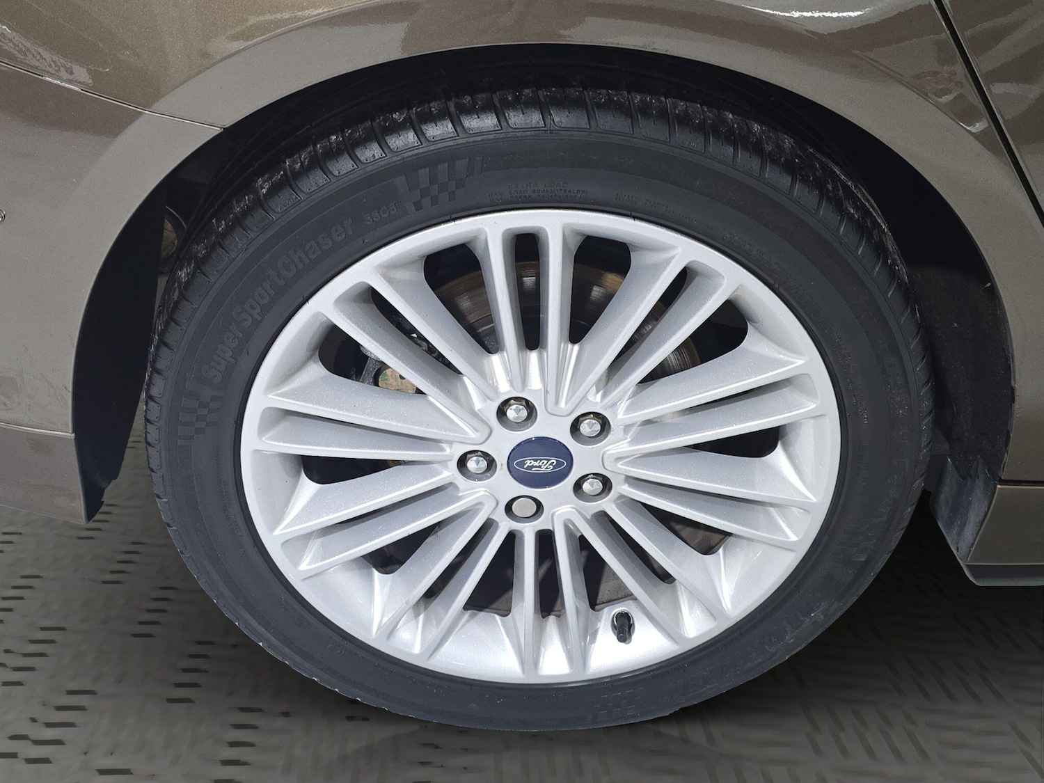 Used Ford Mondeo 2015 for sale - 76786660: Photo 33