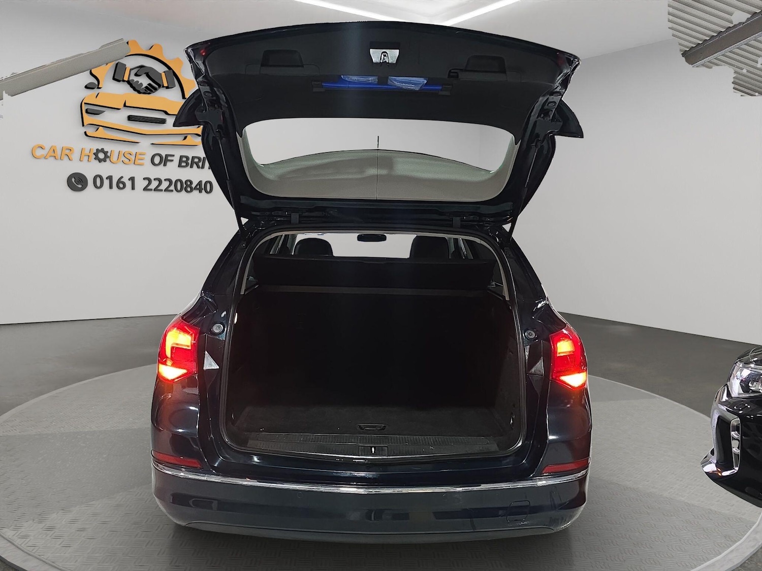 Used Vauxhall Astra for sale - 77253939: Photo 10