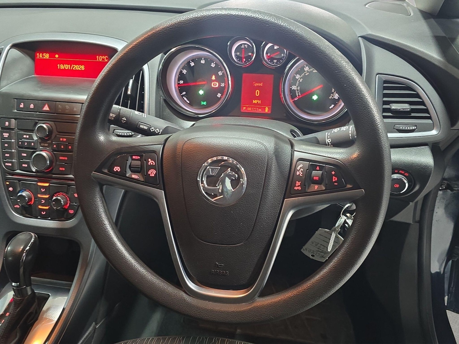 Used Vauxhall Astra for sale - 77253939: Photo 16