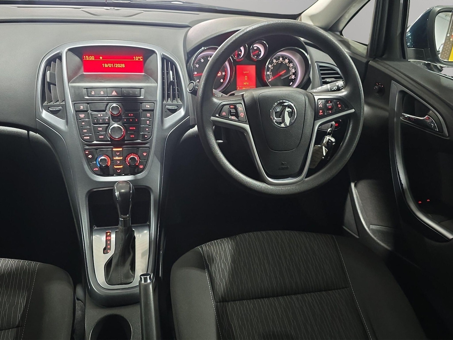 Used Vauxhall Astra for sale - 77253939: Photo 18