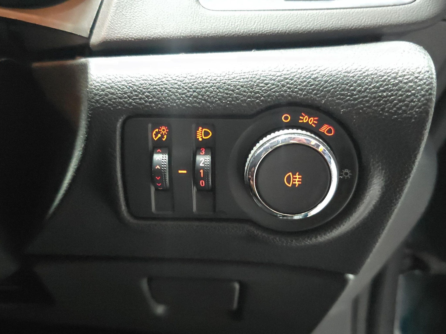 Used Vauxhall Astra for sale - 77253939: Photo 26