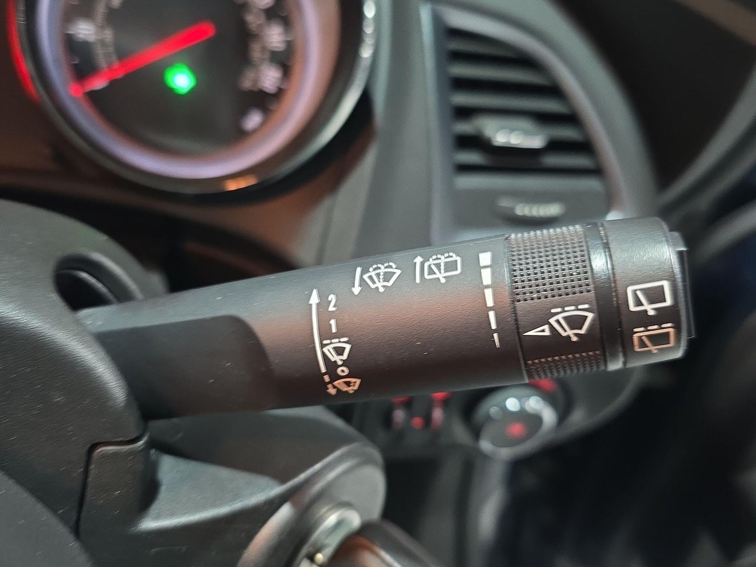 Used Vauxhall Astra for sale - 77253939: Photo 30