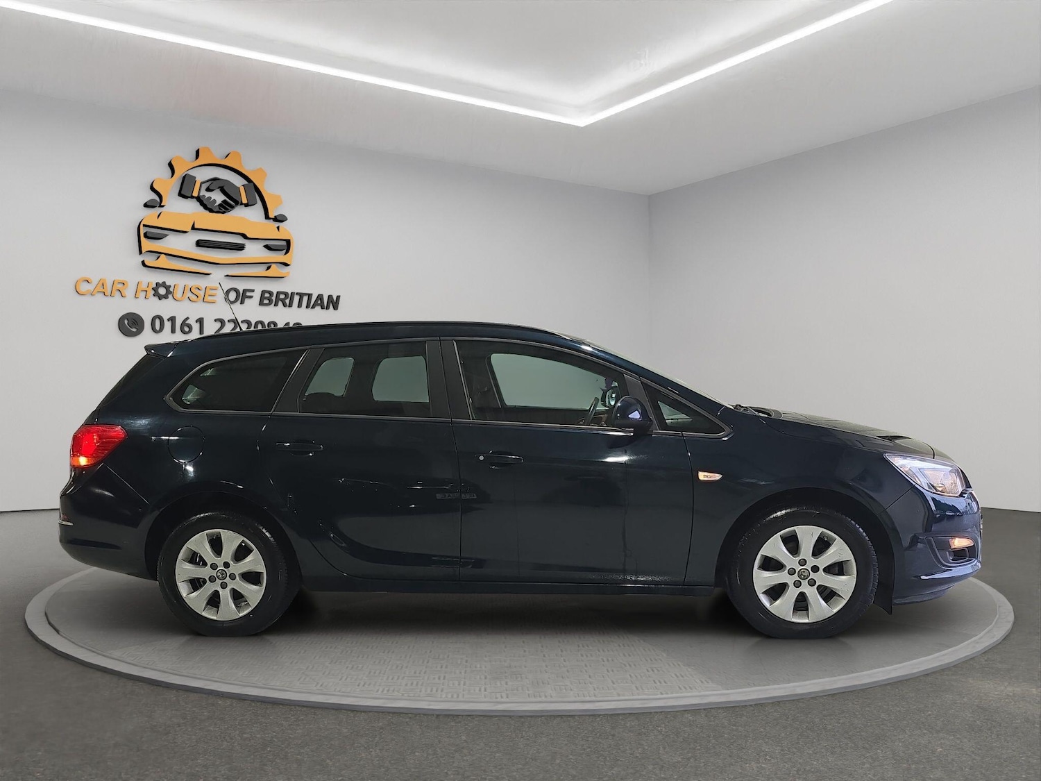 Used Vauxhall Astra for sale - 77253939: Photo 5
