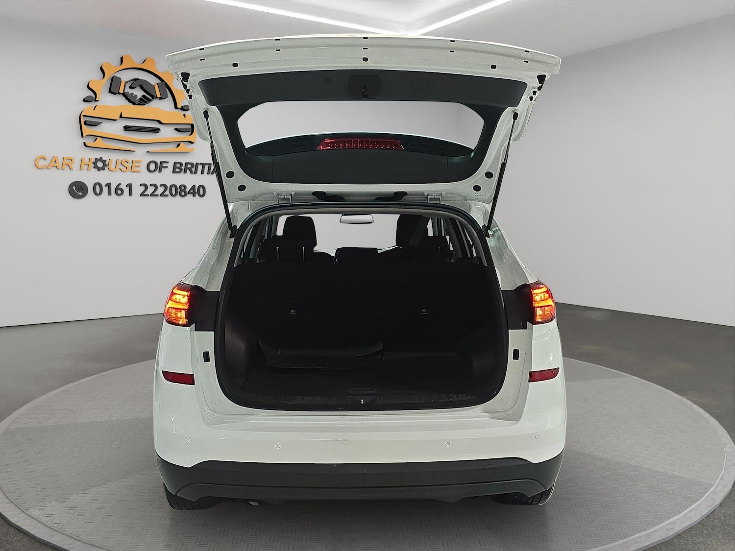 Used Hyundai TUCSON 2019 for sale - 76937379: Photo 8