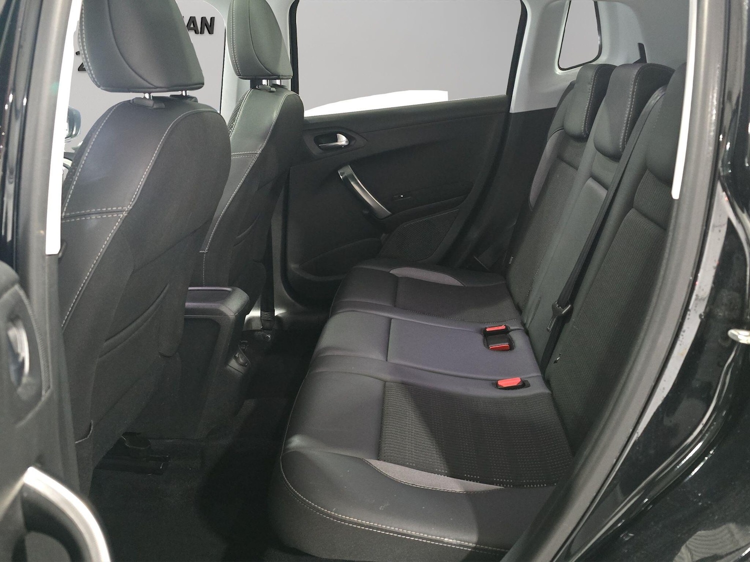 Used Peugeot 2008 2018 for sale - 77057707: Photo 15