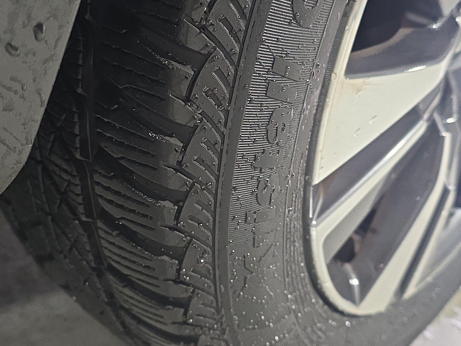 Used Peugeot 2008 2018 for sale - 77057707: Photo 31