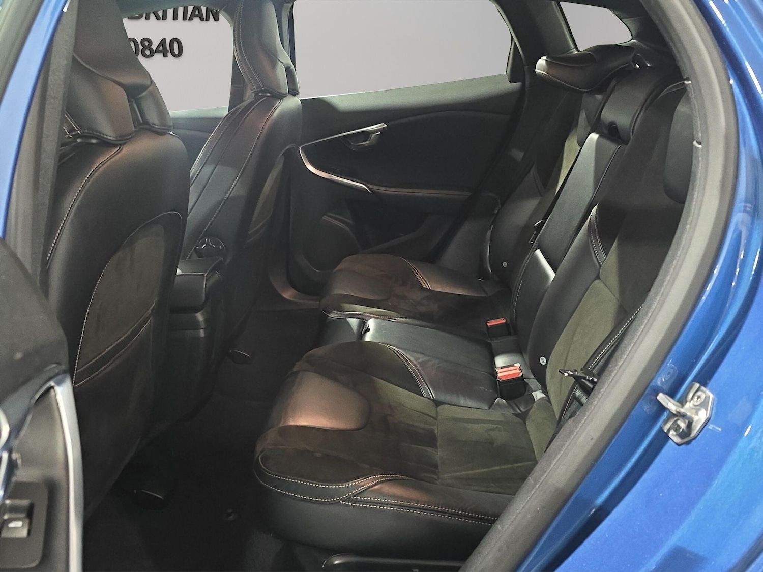 Used Volvo V40 2017 for sale - 77358567: Photo 15