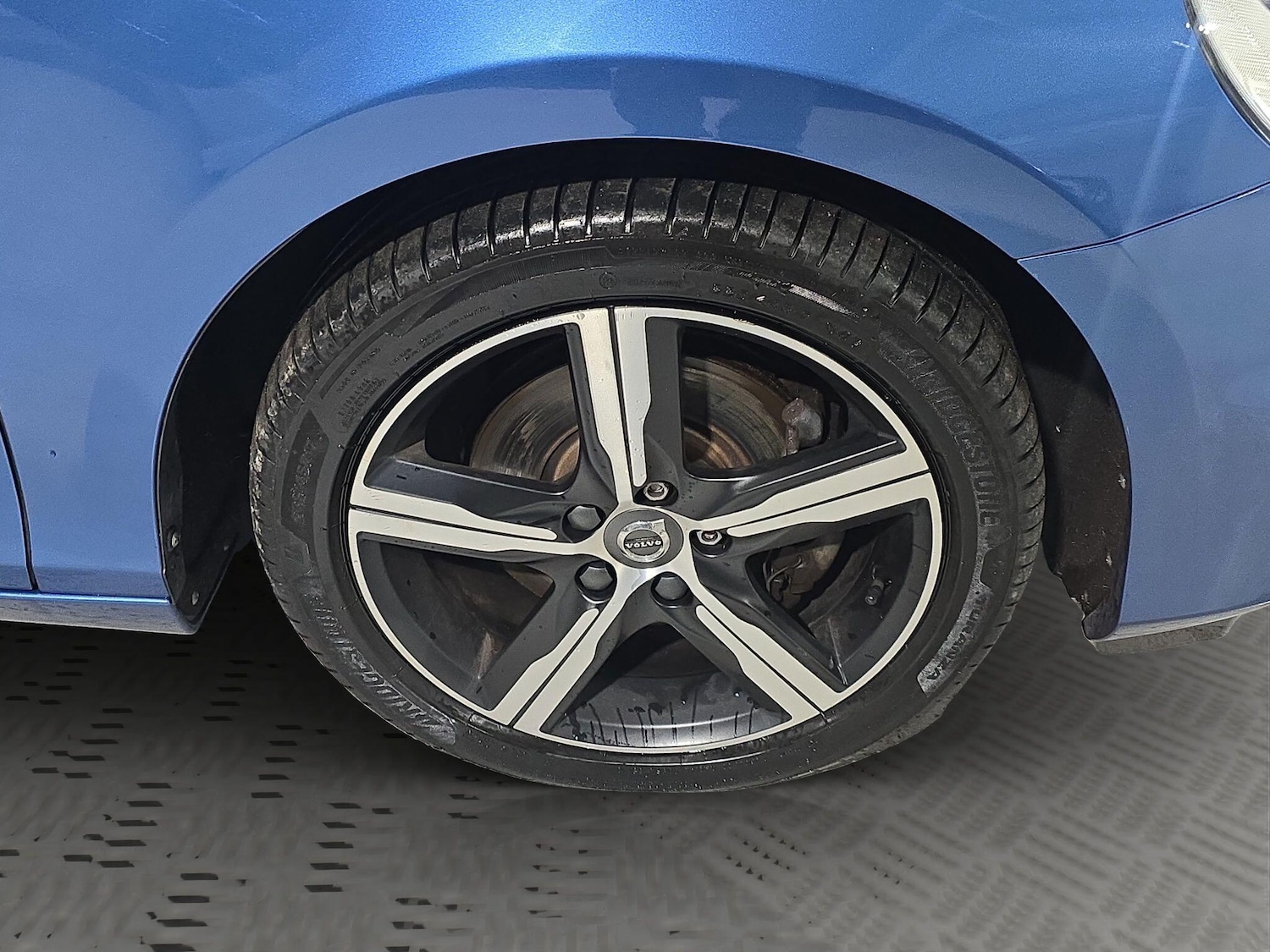 Used Volvo V40 2017 for sale - 77358567: Photo 34