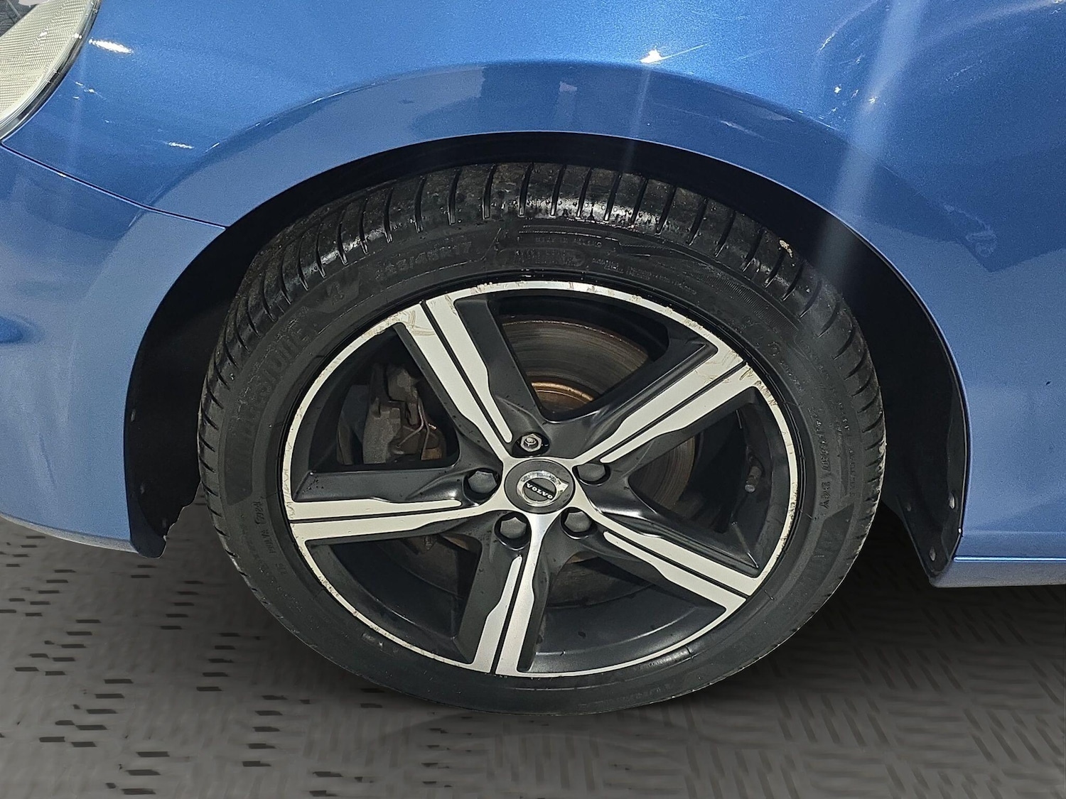 Used Volvo V40 2017 for sale - 77358567: Photo 36