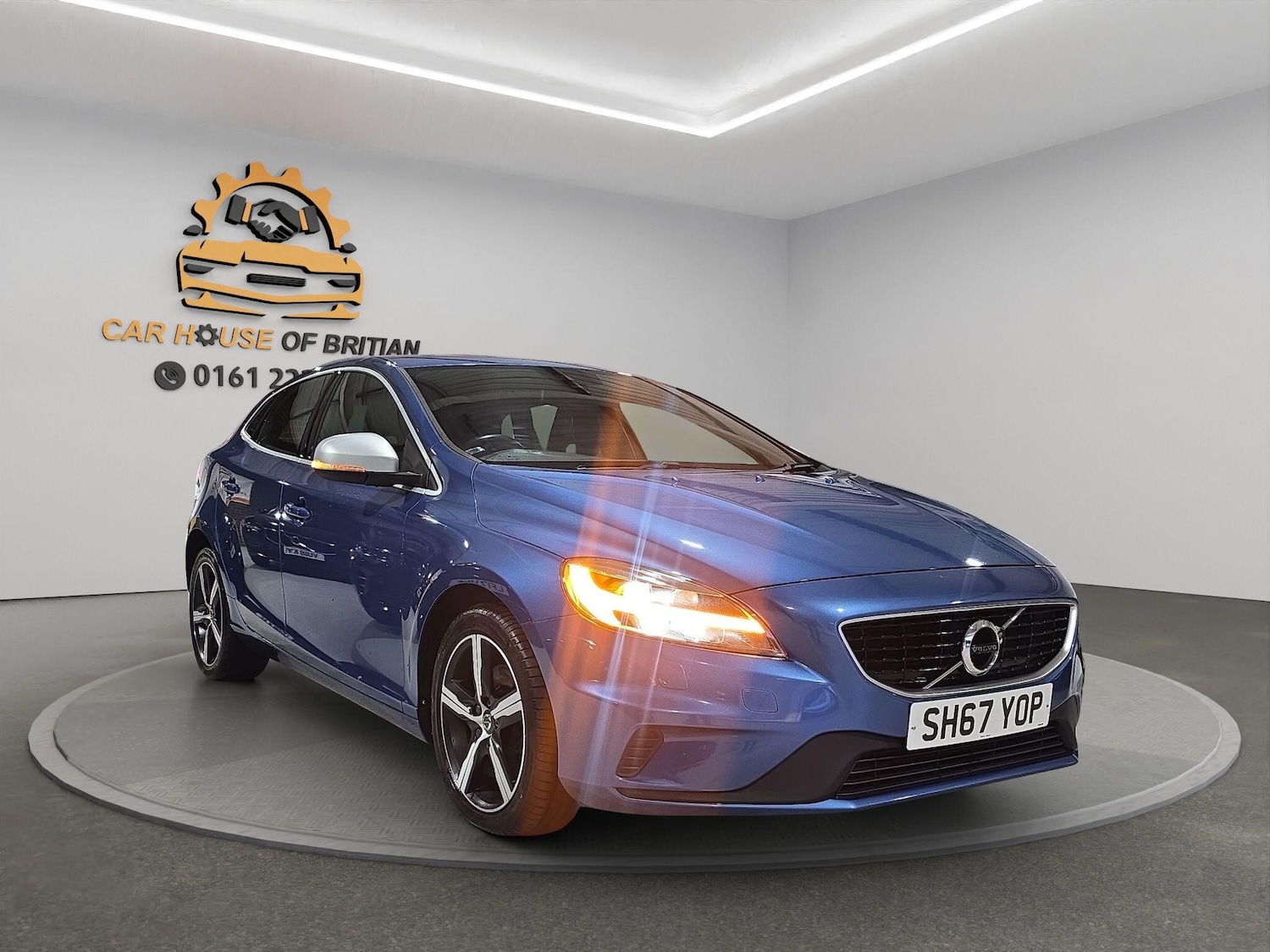 Used Volvo V40 2017 for sale - 77358567: Photo 4