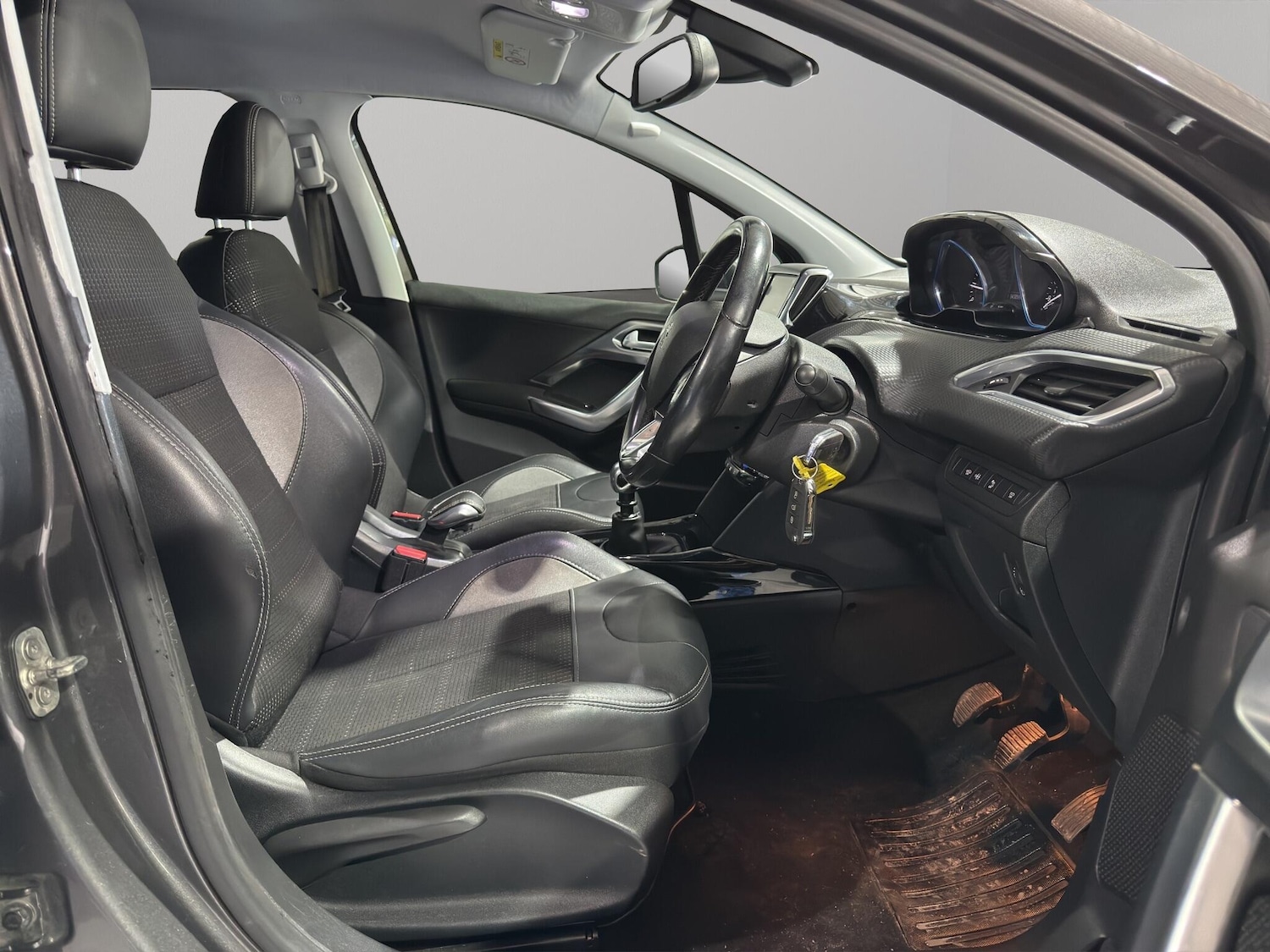 Used Peugeot 2008 2019 for sale - 77550353: Photo 11