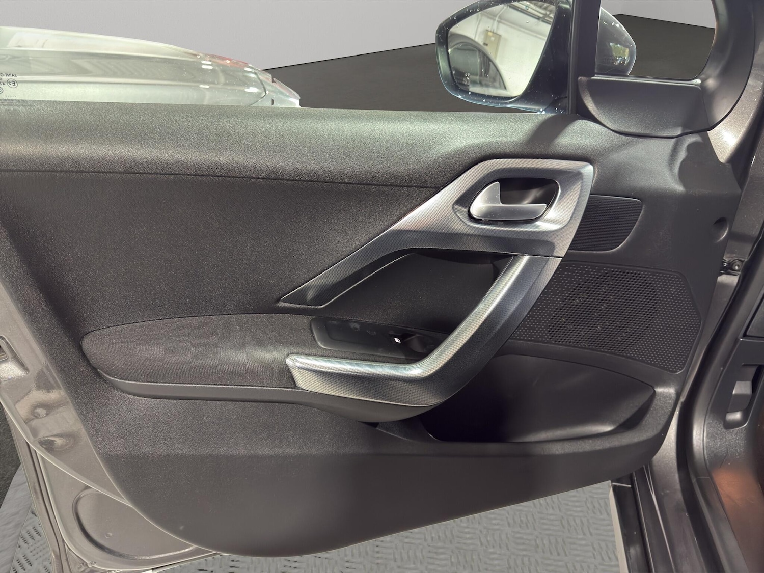 Used Peugeot 2008 2019 for sale - 77550353: Photo 15