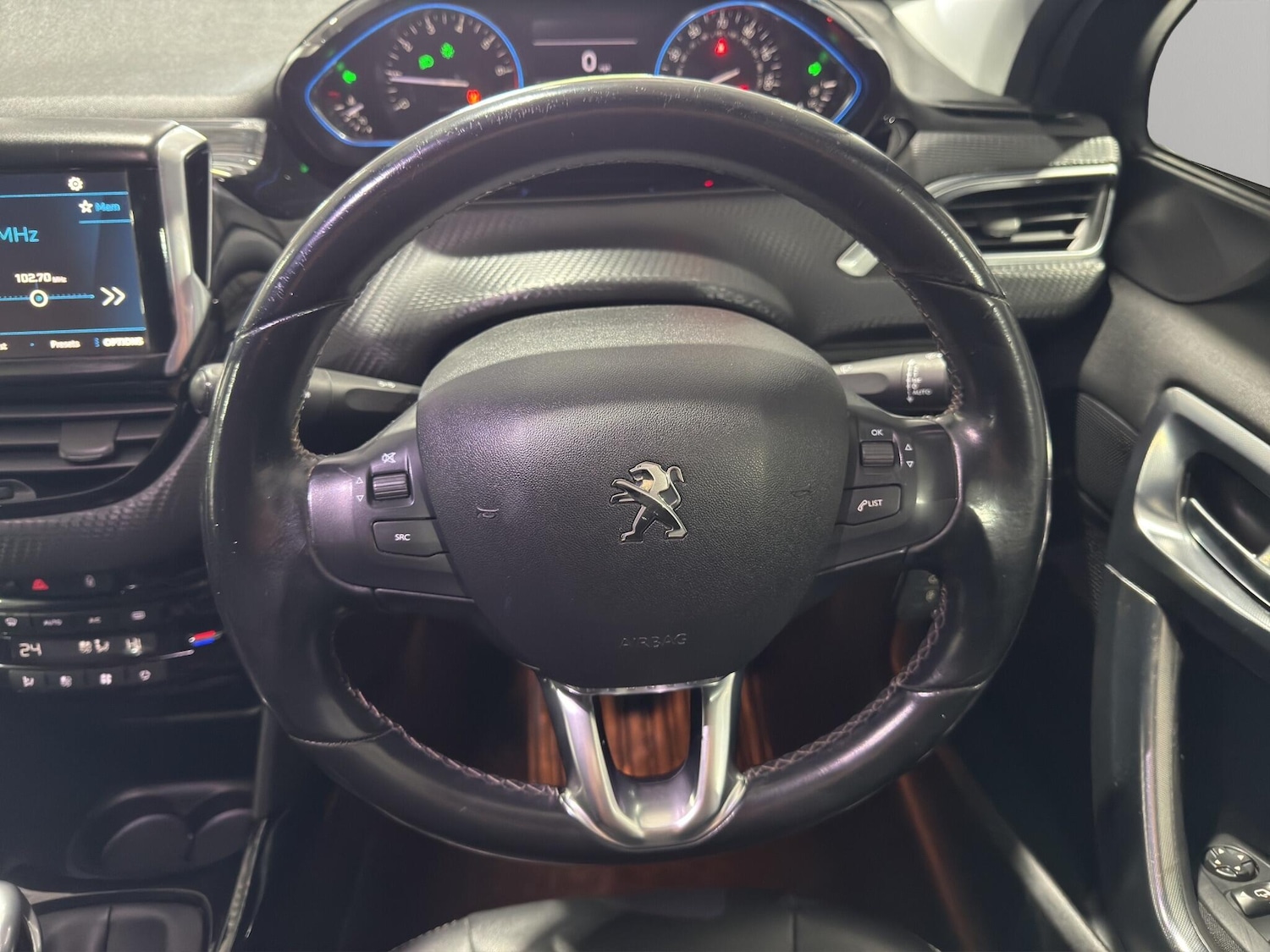 Used Peugeot 2008 2019 for sale - 77550353: Photo 19