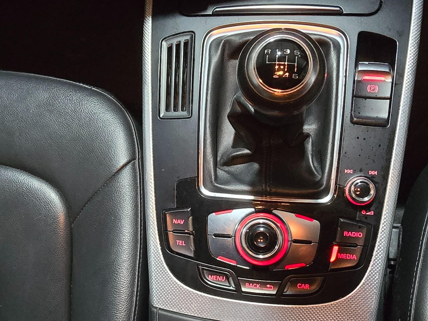 Used Audi A4 2013 for sale - 77279323: Photo 21