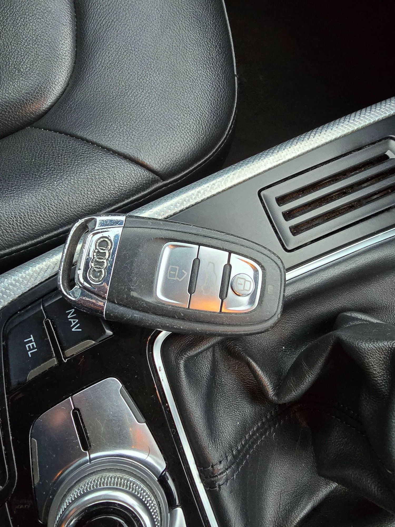 Used Audi A4 2013 for sale - 77279323: Photo 23