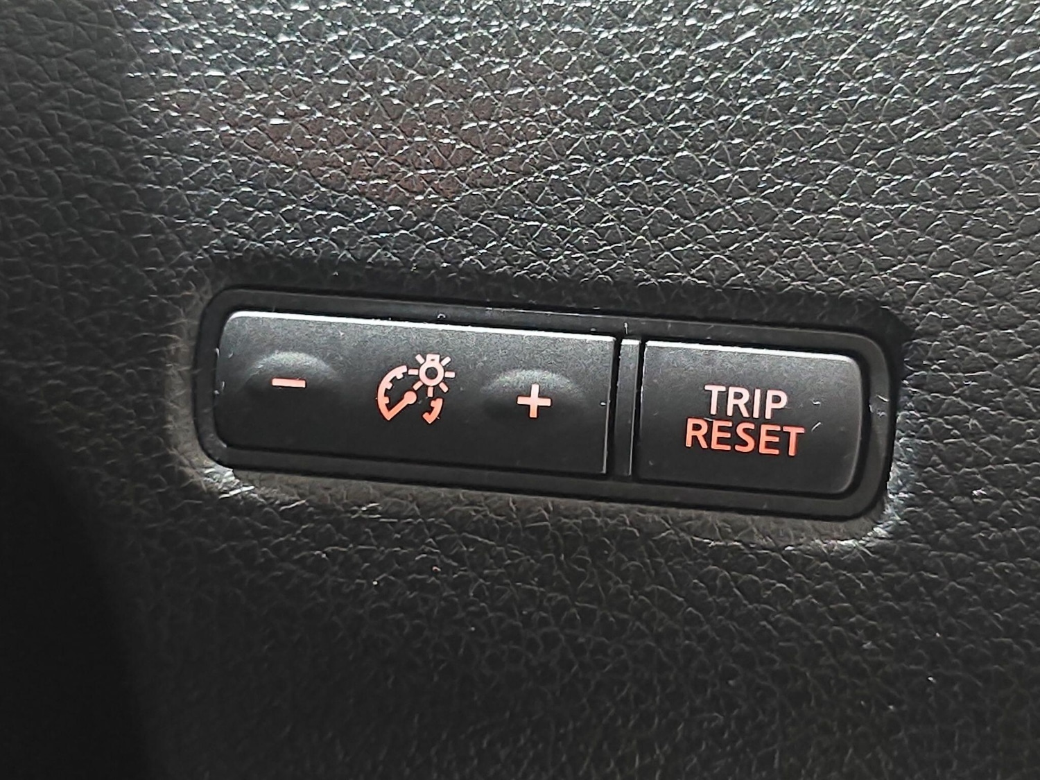 Used Nissan Pulsar 2016 for sale - 76688913: Photo 22