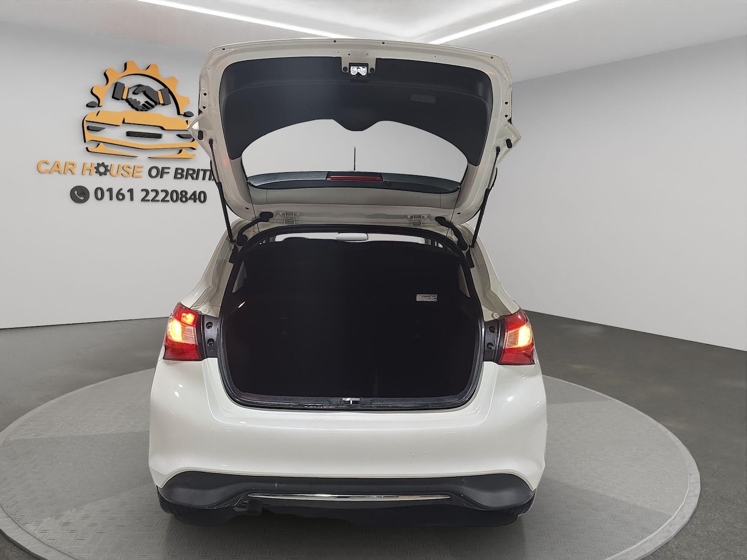 Used Nissan Pulsar 2016 for sale - 76688913: Photo 7